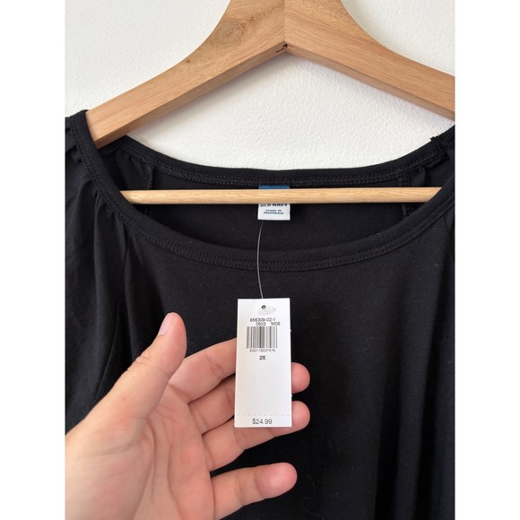 NWT - womens - Old Navy Black Lace Sleeve Blouse – Size 2X - Picture 2 of 3